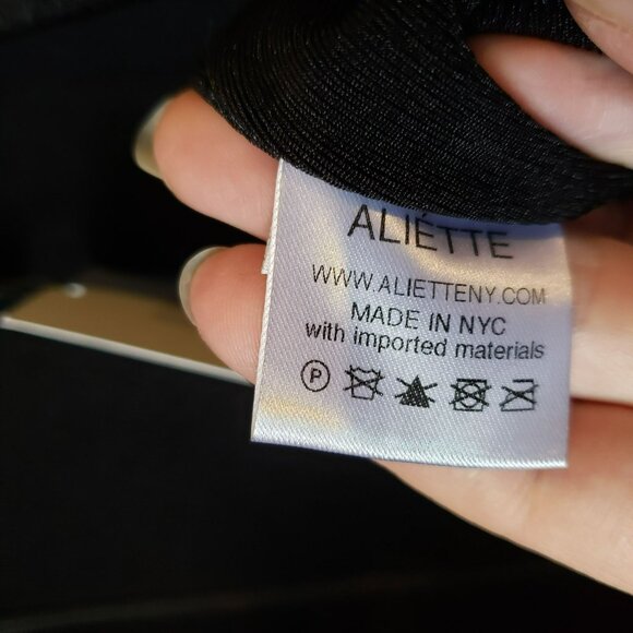 Aliette Black Ruched Bodycon Mini Dress Long Sleeve Stretchy Glam Chic Cocktail - Picture 9 of 13